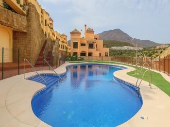 Apartamento Doña Lucia Resort - Apartamento en Estepona